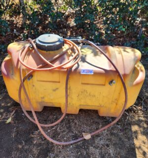 y28- sprayer tank 25 gallon