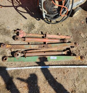y30- 3 point hitch top links and lower arms