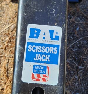 y55- BAL scissors Jack - Image 2
