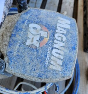y79- Magnum dx paint sprayer - Image 3
