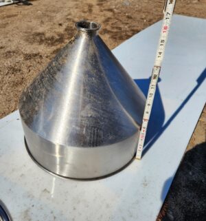 y94- Stainless Steel Hopper - Image 3