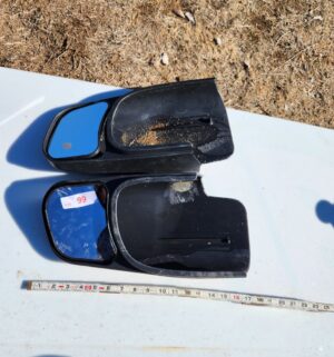 y99- Truck mirror extenders - Image 1