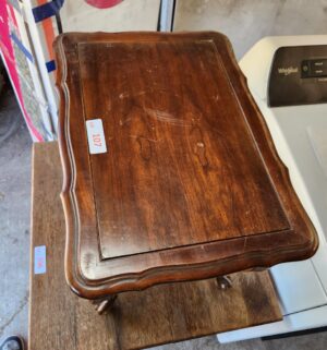 y107- vintage foot stool / accent table - Image 2