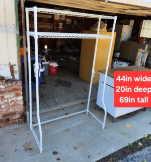 y114- closet storage rack - Image 1