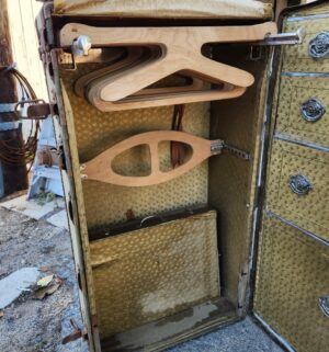y118- antique luxury wardrobe steamer trunk. Very heavy signs of wear - Image 2