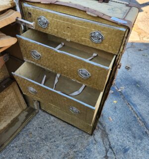 y118- antique luxury wardrobe steamer trunk. Very heavy signs of wear - Image 3