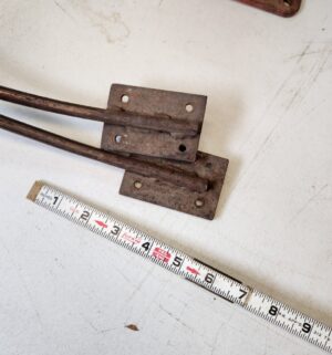 y150- iron hooks - Image 2