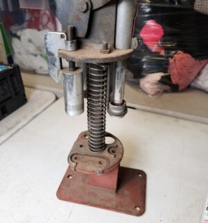 y151- MEC 600 Jr. Mark 5 single-stage shotshell reloading press - Image 3