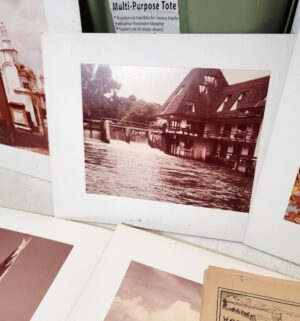 y159- prints and magazines - Image 3