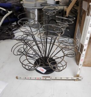 y198- Spiral Metal Dessert Stand - Image 1
