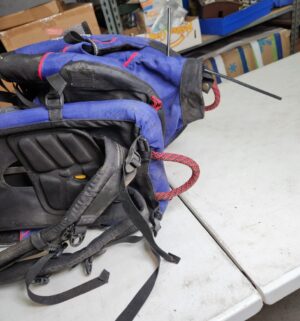 y203- Kelty Kids child carrier backpack - Image 4