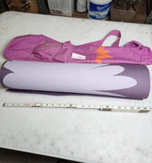 y214- Lotus yoga mat w/ case - Image 1