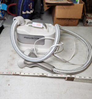 y220- Rowenta Pro Compact Garment Steamer - Image 1