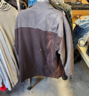y234- Dickies XL Jacket - Image 3