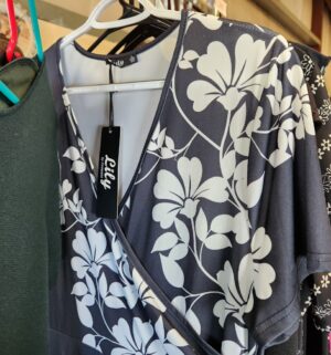 y247- Designer Dressers many w/ tags size 10-14 - Image 2