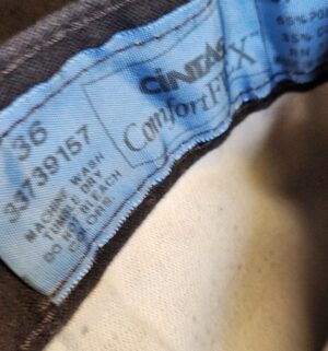 y254- Cintas, Aramark mens work pants size 36 to 38 - Image 3
