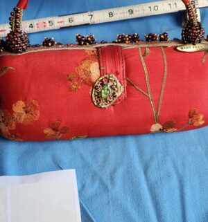 y276- Mary Frances silk beaded handbag - Image 2