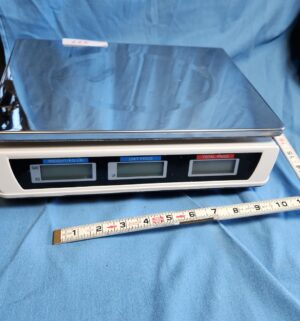 y277- Large Scale. No batteries - Image 3