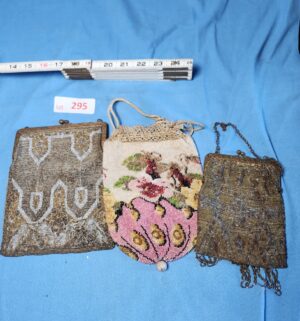 y295- antique beaded evening bags - Image 4