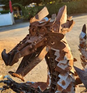 y300- Stunning Metal Sculpture of a Dragon. Locally Made in Fresno. FREE Crane DELIVERY to Fresno/Clovis Area - Image 9