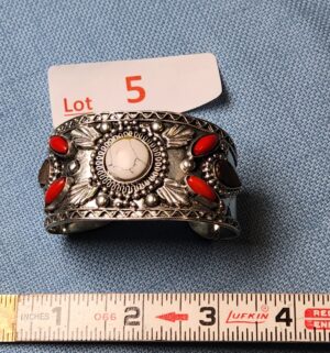 z5- Bohemian silver-tone cuff bracelet