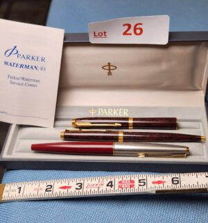 z26- Parker Waterman Pen Set