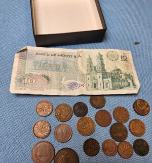 z37- Foreign Currency Collection - Image 4