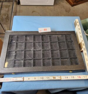 z40- Jewelry Case