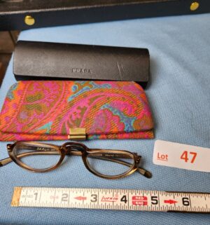z47- Prada Case, Vintage case w/ Italian Eyewear
