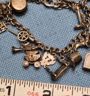 z76- Sterling Silver Charm Bracelet - Image 3