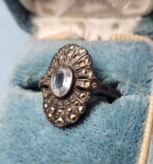 z85- Antique German Sterling Silver Ring w/ crystal stone