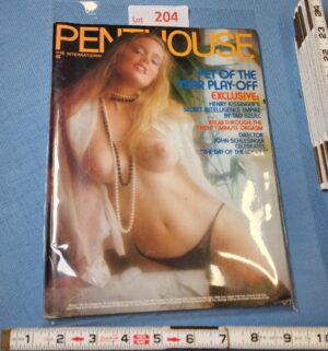 z204- Penthouse June 1976