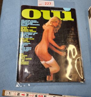 z227- Oui March 1977