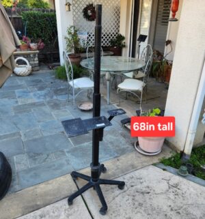 a28- Rolling Custom Stand