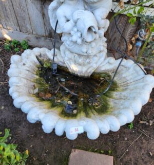 a31- Large 3 piece Cement Cherub Fountain - Image 3