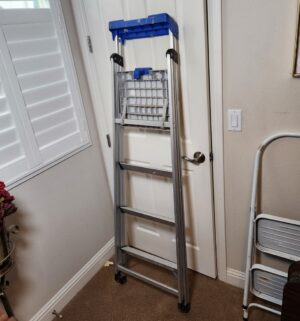 a63- Cosco Aluminum Ladder - Image 3