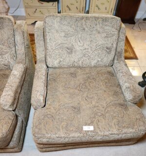 a98- Pair of Sofa Chairs Excellent Condition - Image 3