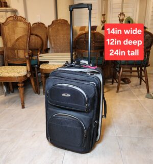 a144- Ricardo Rolling Luggage