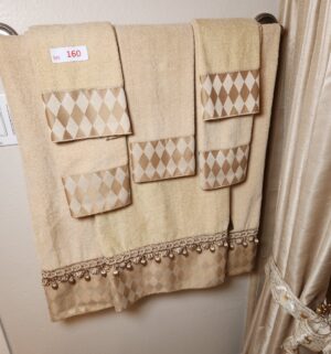 a160- Harlequin Jewel Towel Set