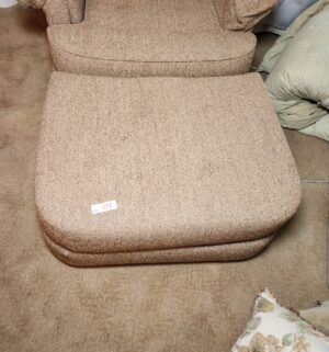 a172- Vintage Flexsteel Chair & Ottoman - Image 3