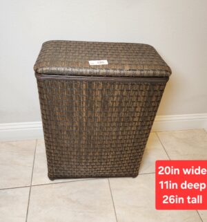a186- vintage laundry hamper