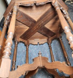 a219- vintage wood octagonal side table - Image 4