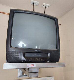 a221- Admiral VHS TV w/ Remote 19 inch