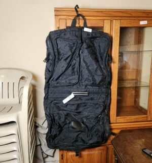 a230- Travel Garment Bag