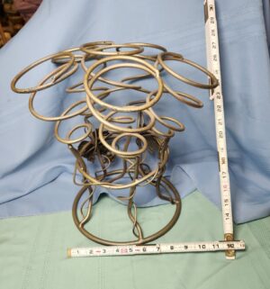 a240- Decorative Spring Stand