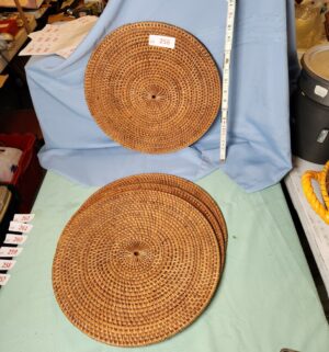 a256- large woven placemats