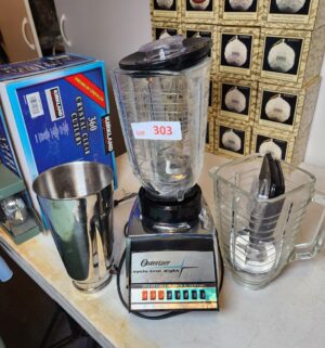 a303- Osterizer vintage blender
