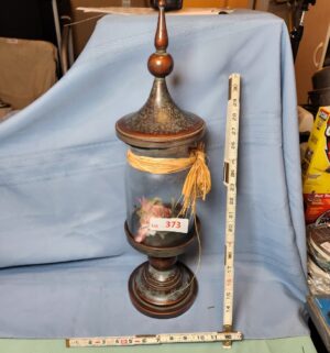 a373- glass jar w/ lid