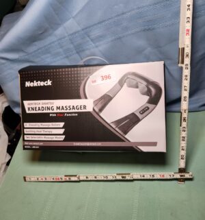 a396- Kneading Neck Massager