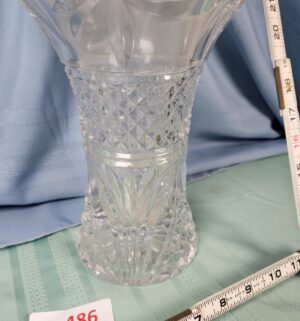 a486- large shannon cut crystal vase - Image 3